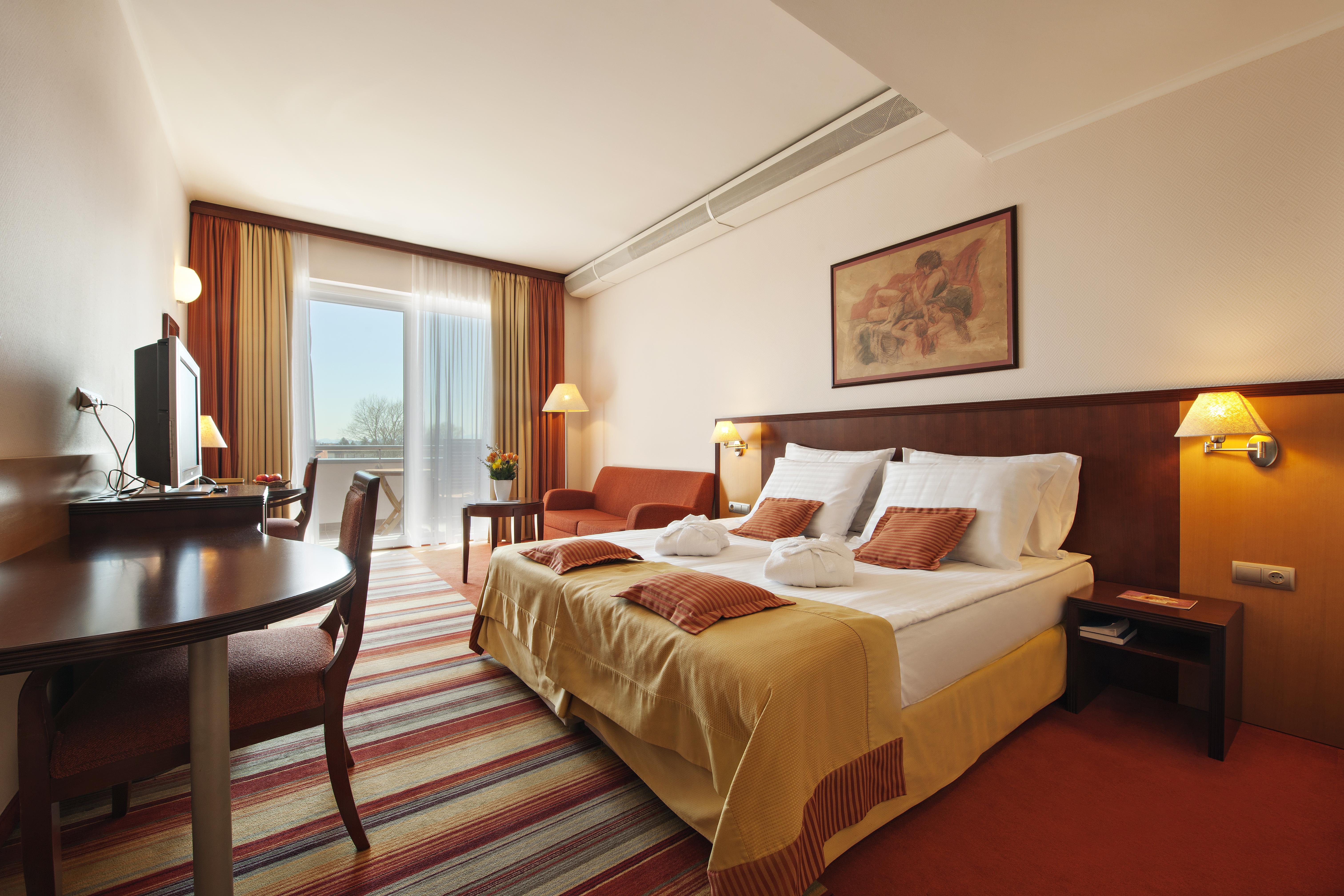 Grand Hotel Primus - Terme Ptuj - Sava Hotels & Resorts 외부 사진